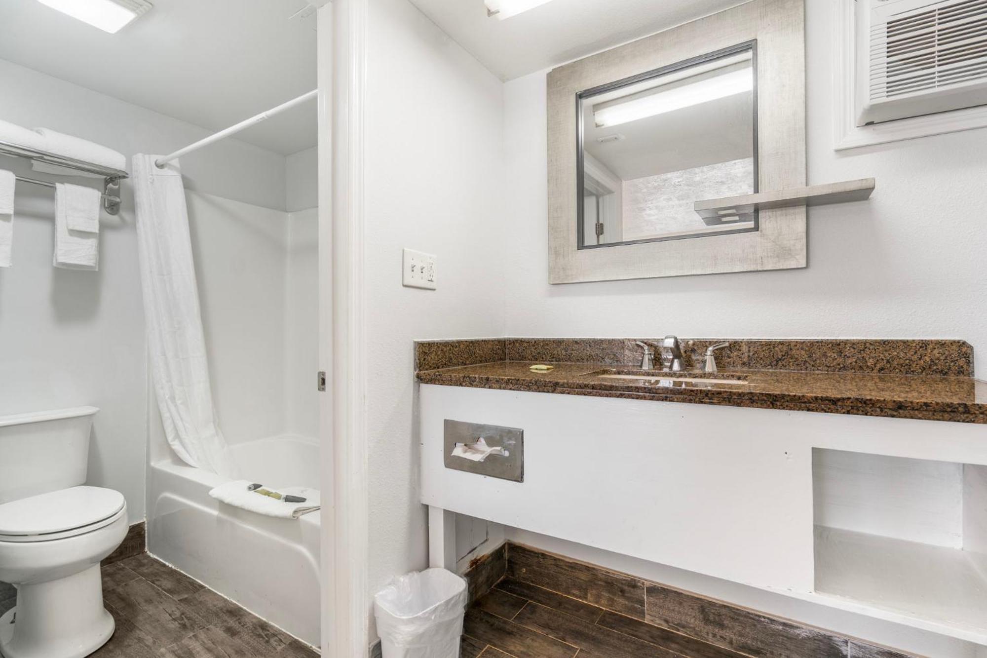 Budgetel Inns & Suites Augusta Downtown 706-945-1238 المظهر الخارجي الصورة
